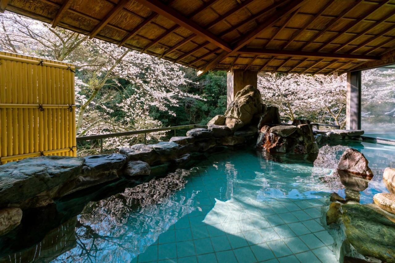 Select Grand Kagayamanaka Hotel Екстериор снимка