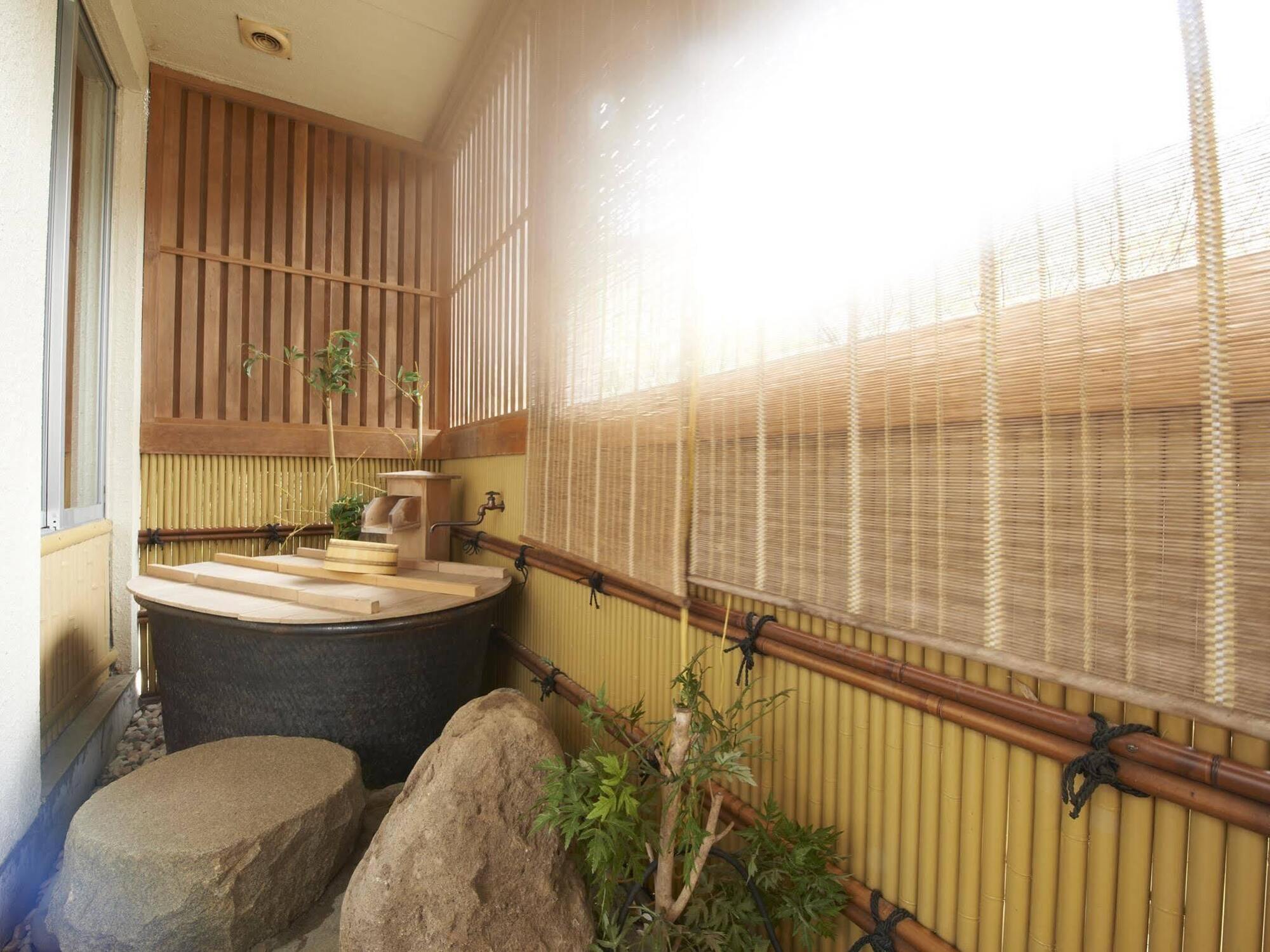 Select Grand Kagayamanaka Hotel Екстериор снимка